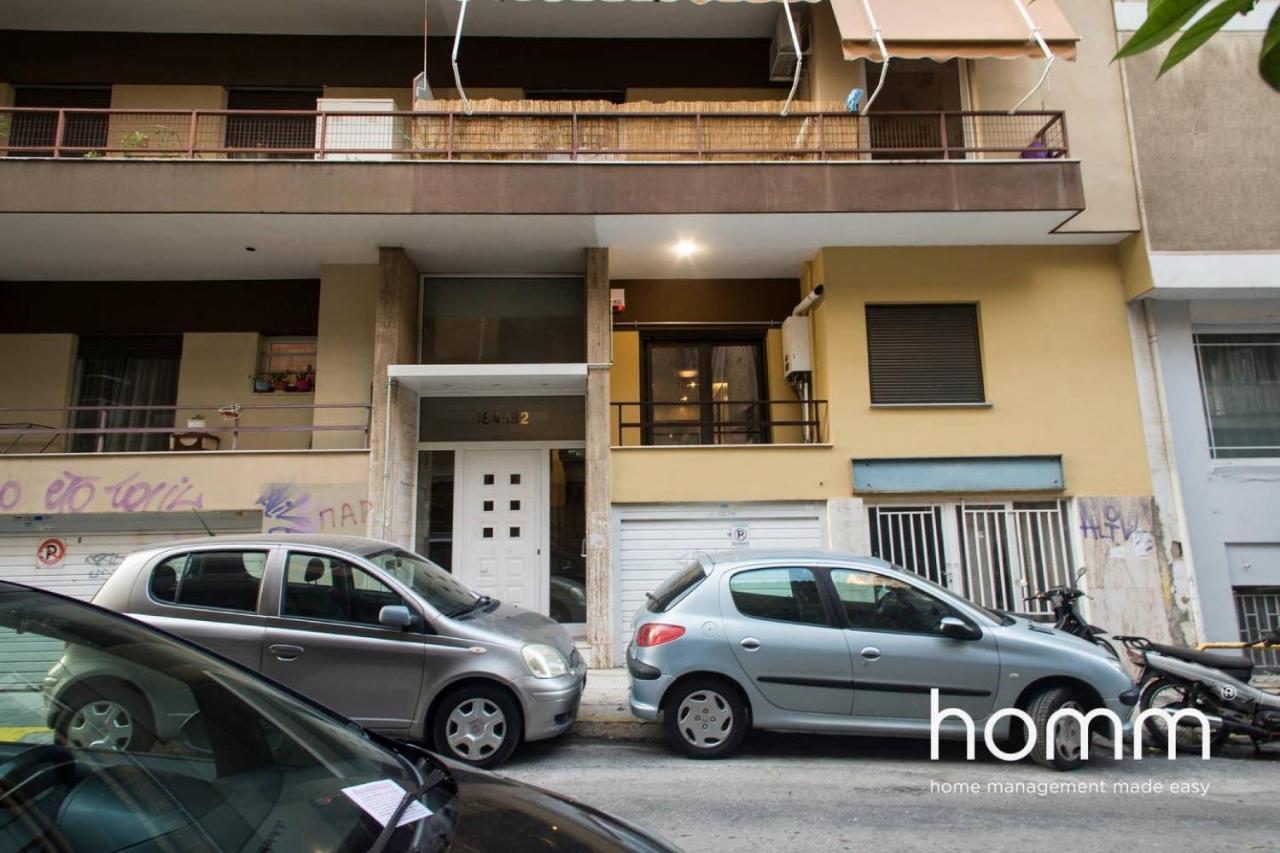 Ferienwohnung Unique Urban Homm Studio In Piraeus, Alkiviadou Exterior foto